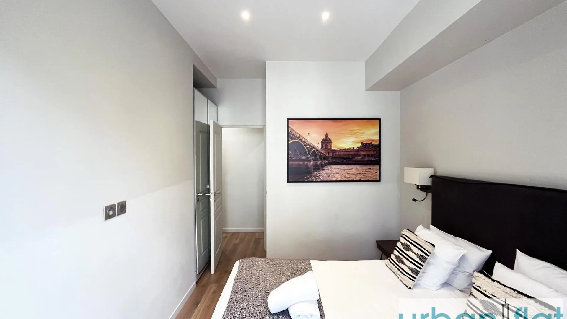 Urban Flat 60 - Sublime Parisian Flat In
