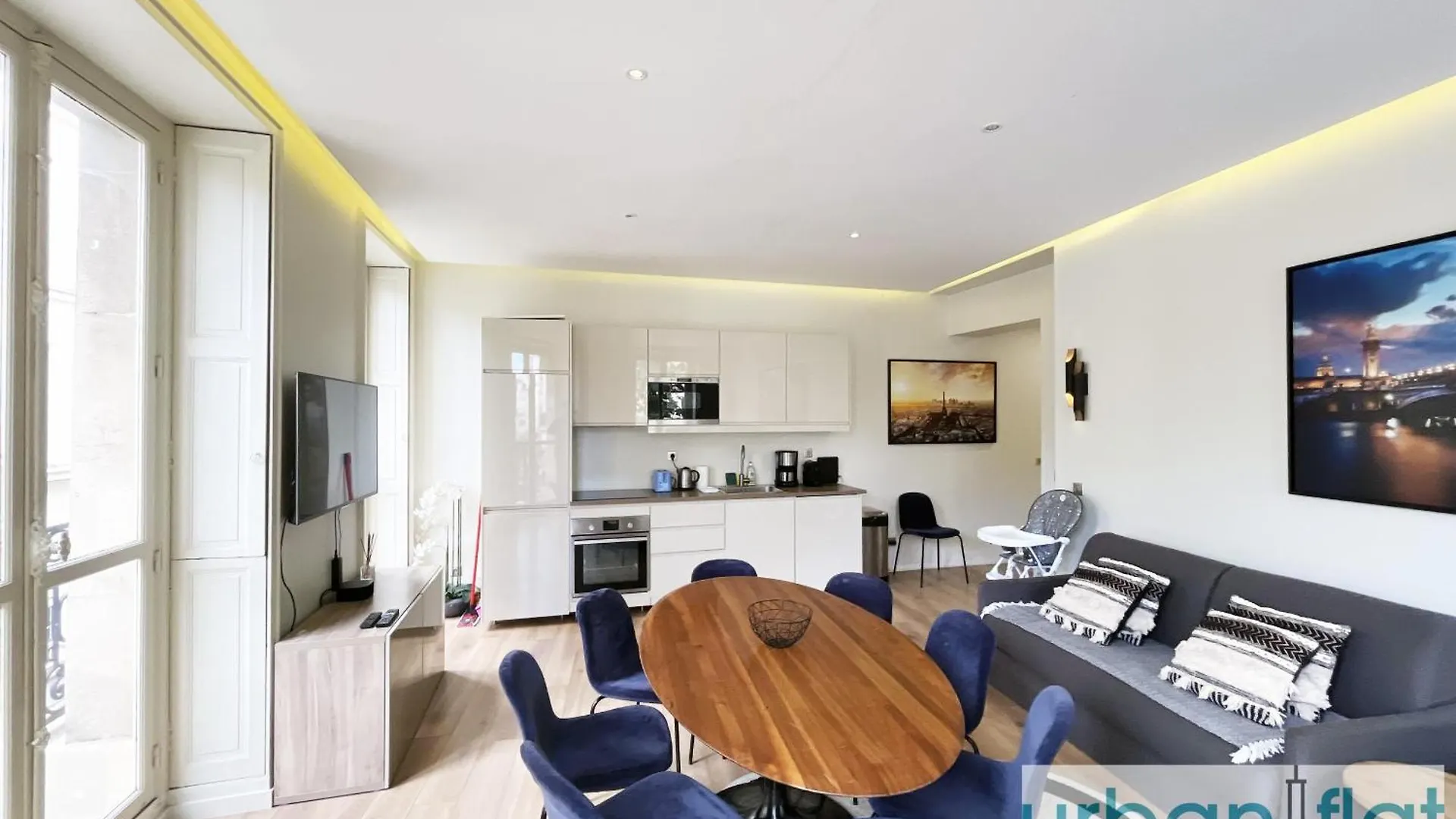 Apartment Urban Flat 60 - Sublime Parisian Flat In *
